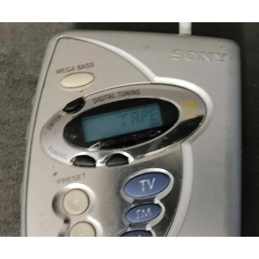 Sony Walkman WM-FX467 Cassette Player AM/FM/TV Radio Partially Works